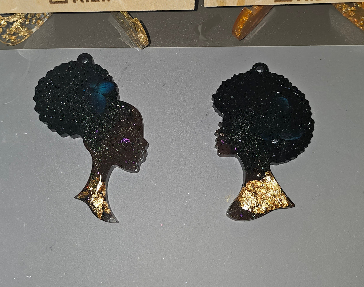 Gamme Antilles-Guyane Africaniz Black Afro en résine (1 pcs)