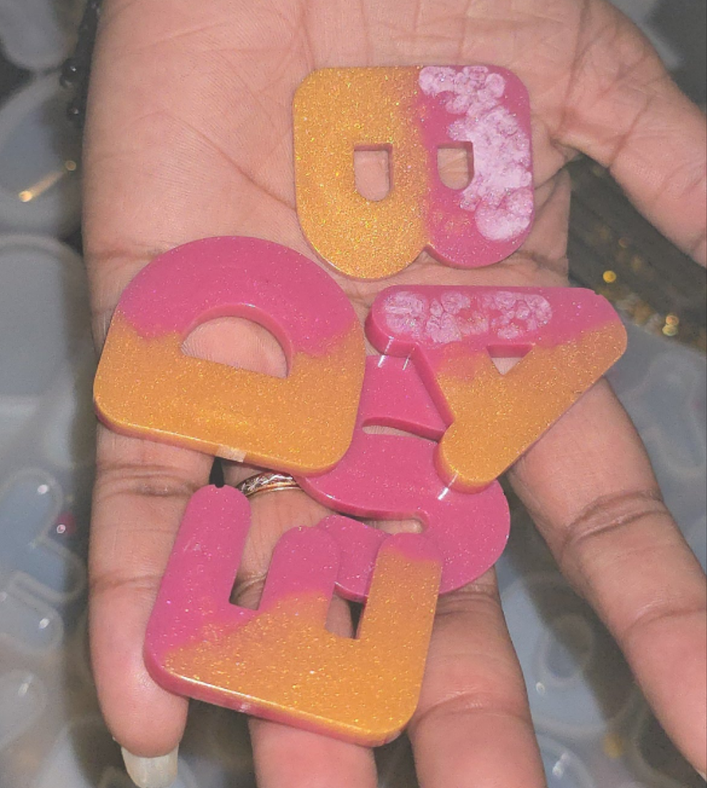 Gamme Alphabets et Chiffres en résine (1 pcs)