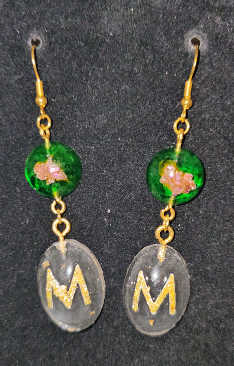 Boucles d'oreilles en résine Fantaisies (la paire)