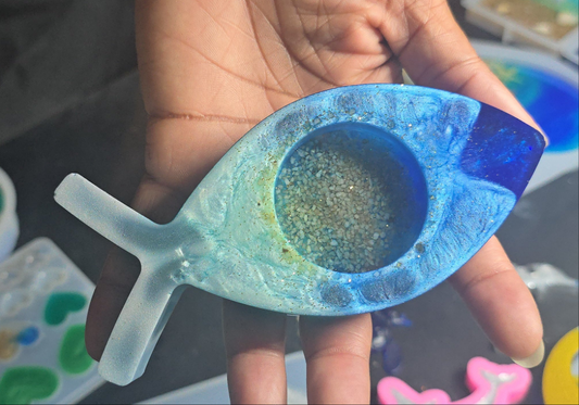 Bougeoirs en résine (1 pcs)