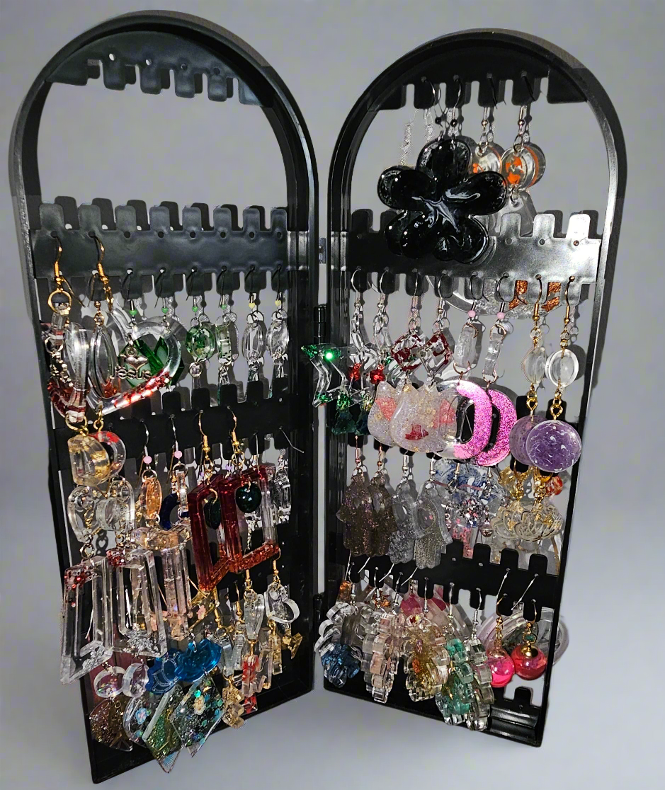 Boucles d'oreilles en résine Fantaisies (la paire)