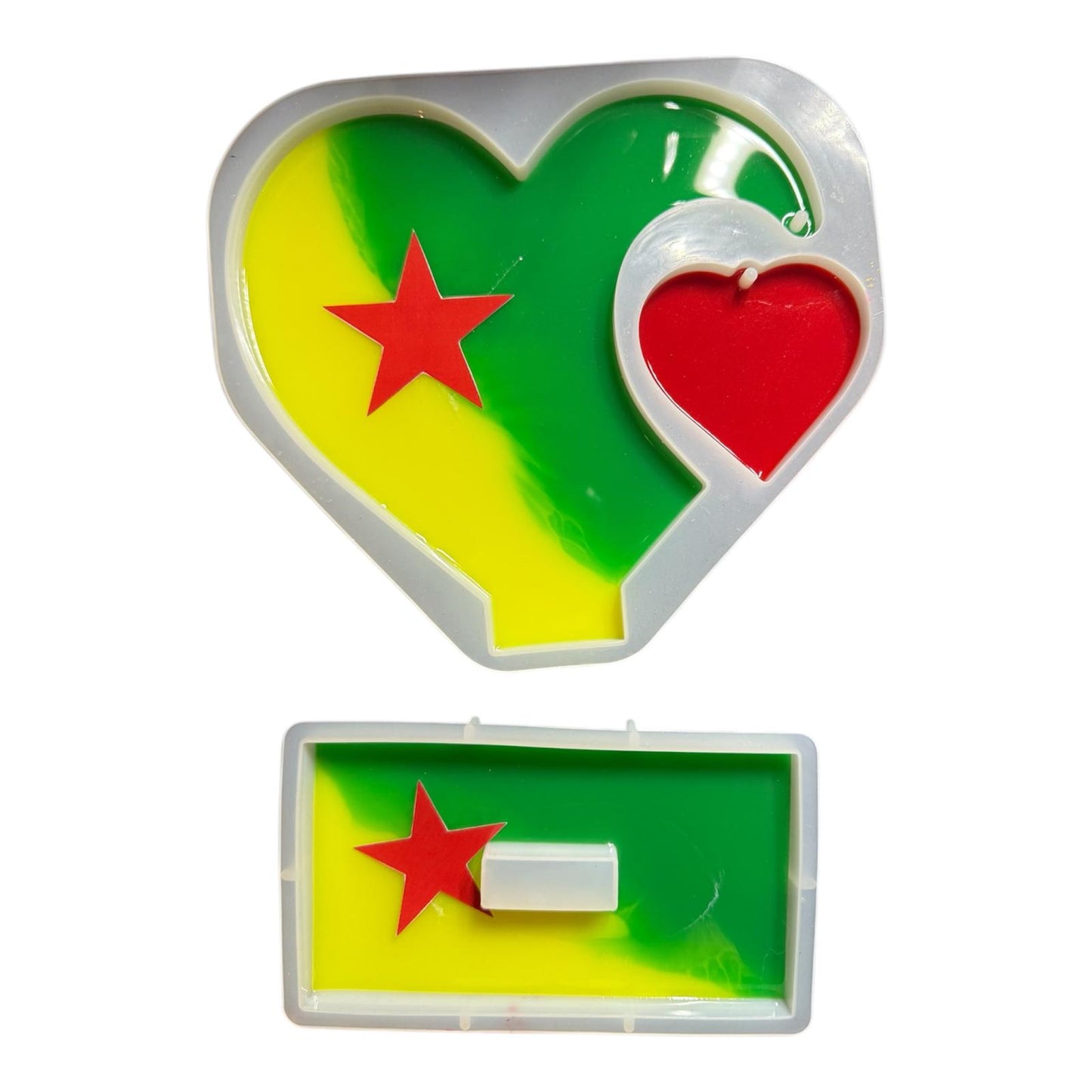 Double coeur sur socle en résine (1 pcs)