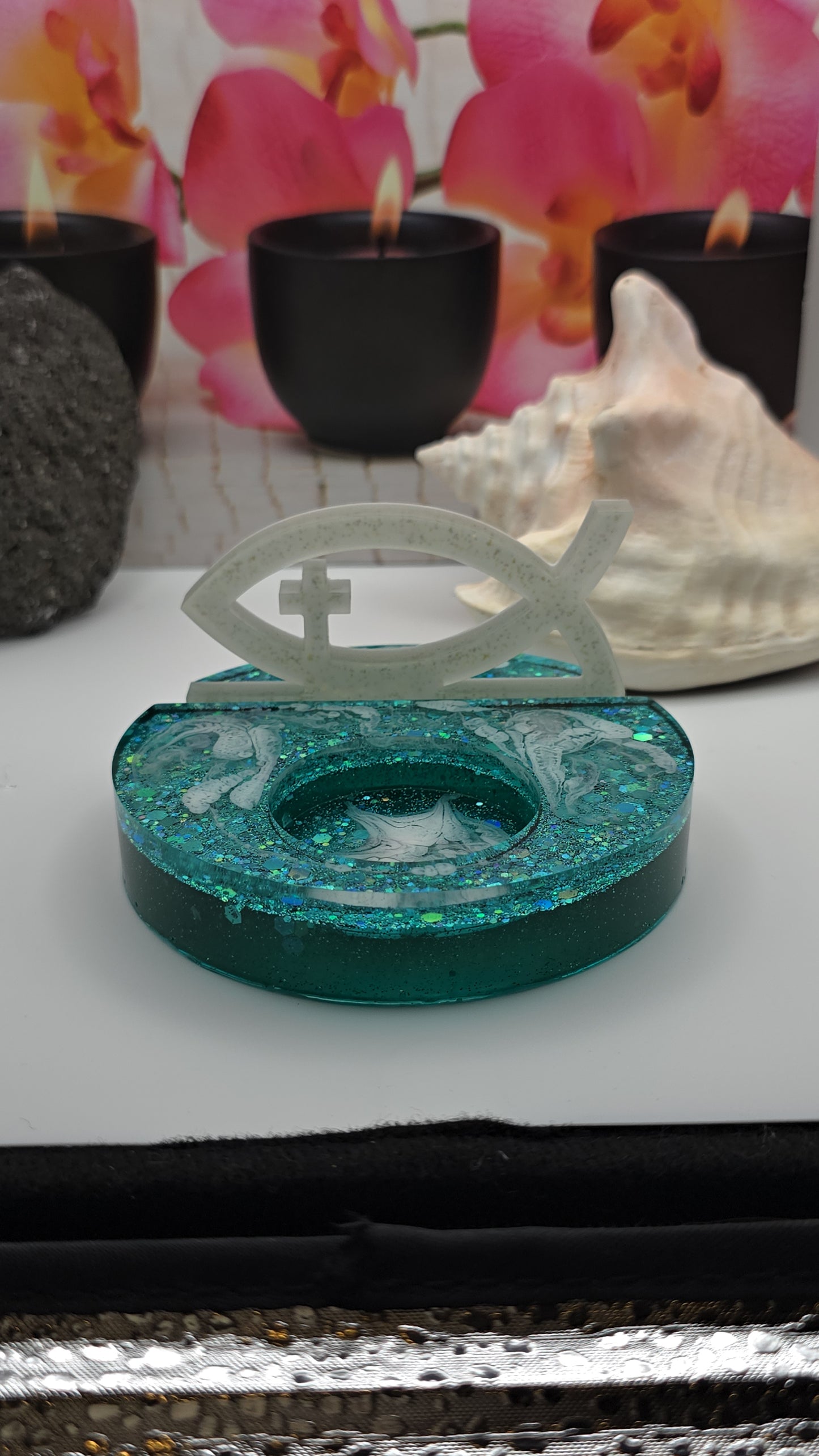 Bougeoirs en résine (1 pcs)