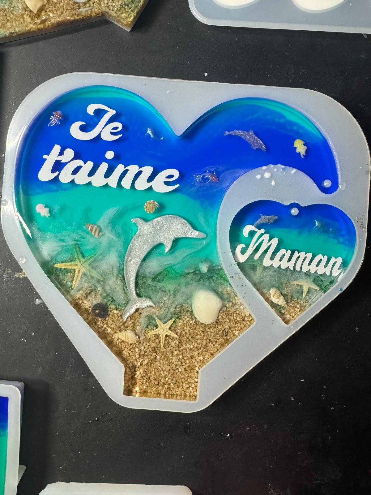 Double coeur sur socle en résine (1 pcs)