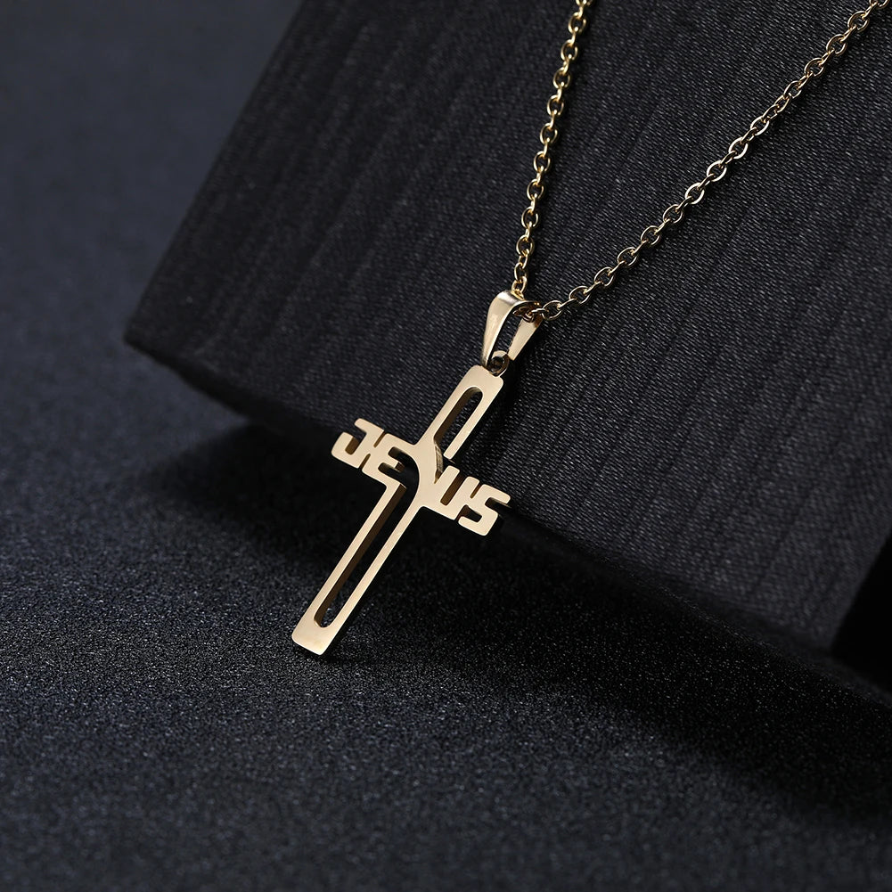 ✨ Collier avec Pendentif Croix Jésus en Acier Inoxydable