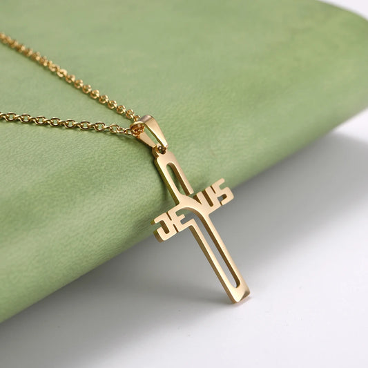 ✨ Collier avec Pendentif Croix Jésus en Acier Inoxydable