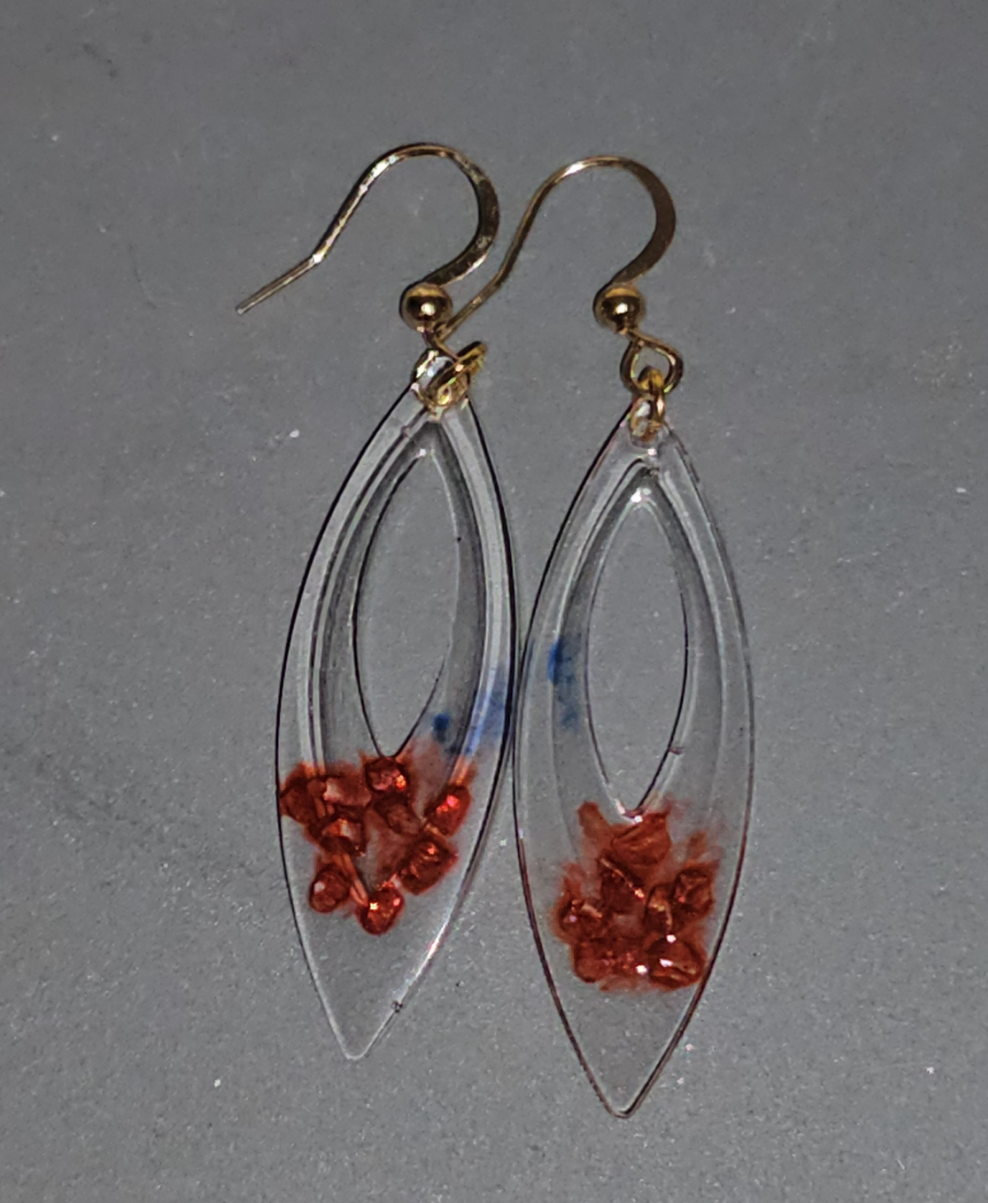 Boucles d'oreilles en résine Fantaisies (la paire)