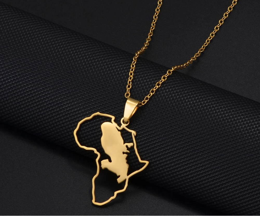 ✨ Collier + Pendentif Afrique intérieur Guadeloupe ou Martinique en Acier Inoxydable