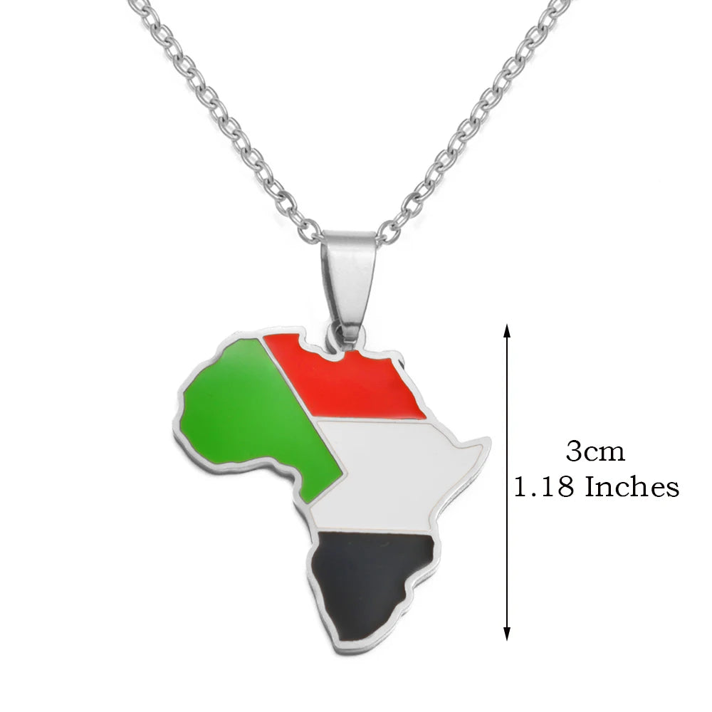 🌍 1. Collier + pendentif carte de l’Afrique au couleurs des drapeaux des pays Africains en Acier Inoxydable