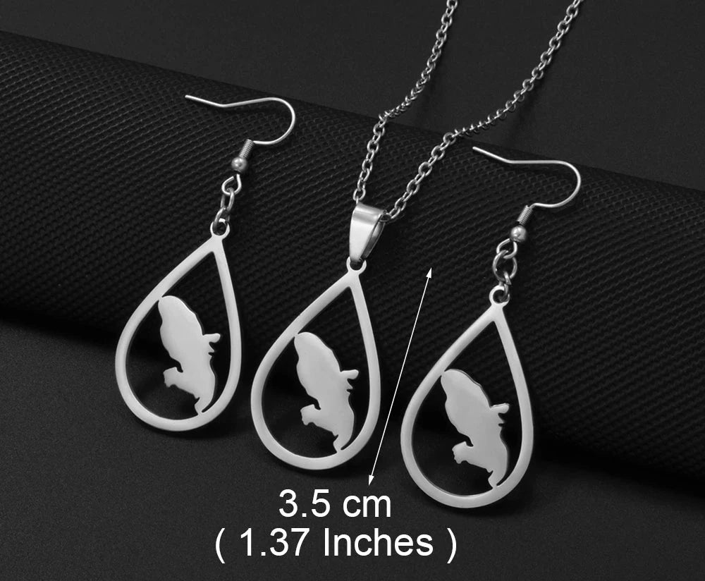 🇲🇶✨ Ensemble Collier & Boucles d’Oreilles – Carte de la Martinique & Fleurs en Acier inoxydable • Finition Or ou Argent