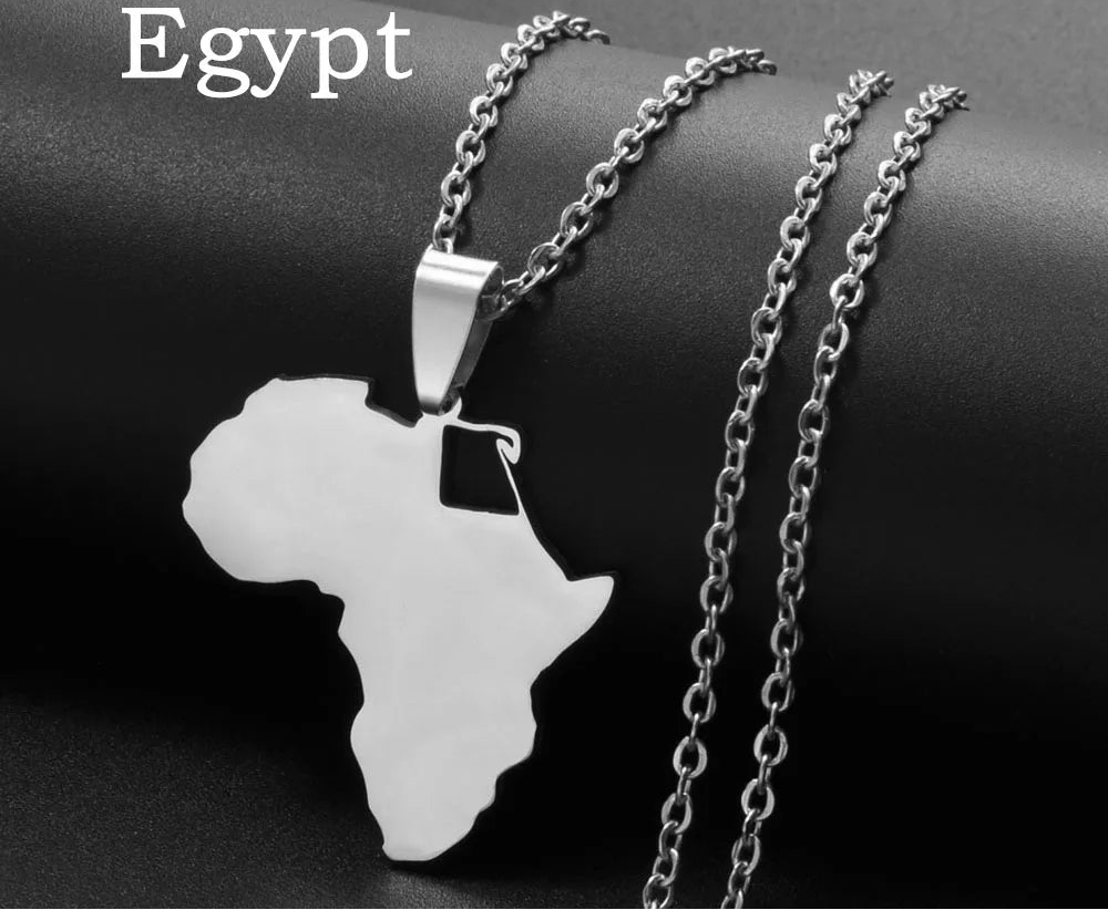 ✨🌍 Collier Chaîne en Acier Inoxydable – Pendentif Carte d’Afrique avec pays Kenya, Egypte, Libye et Zambie