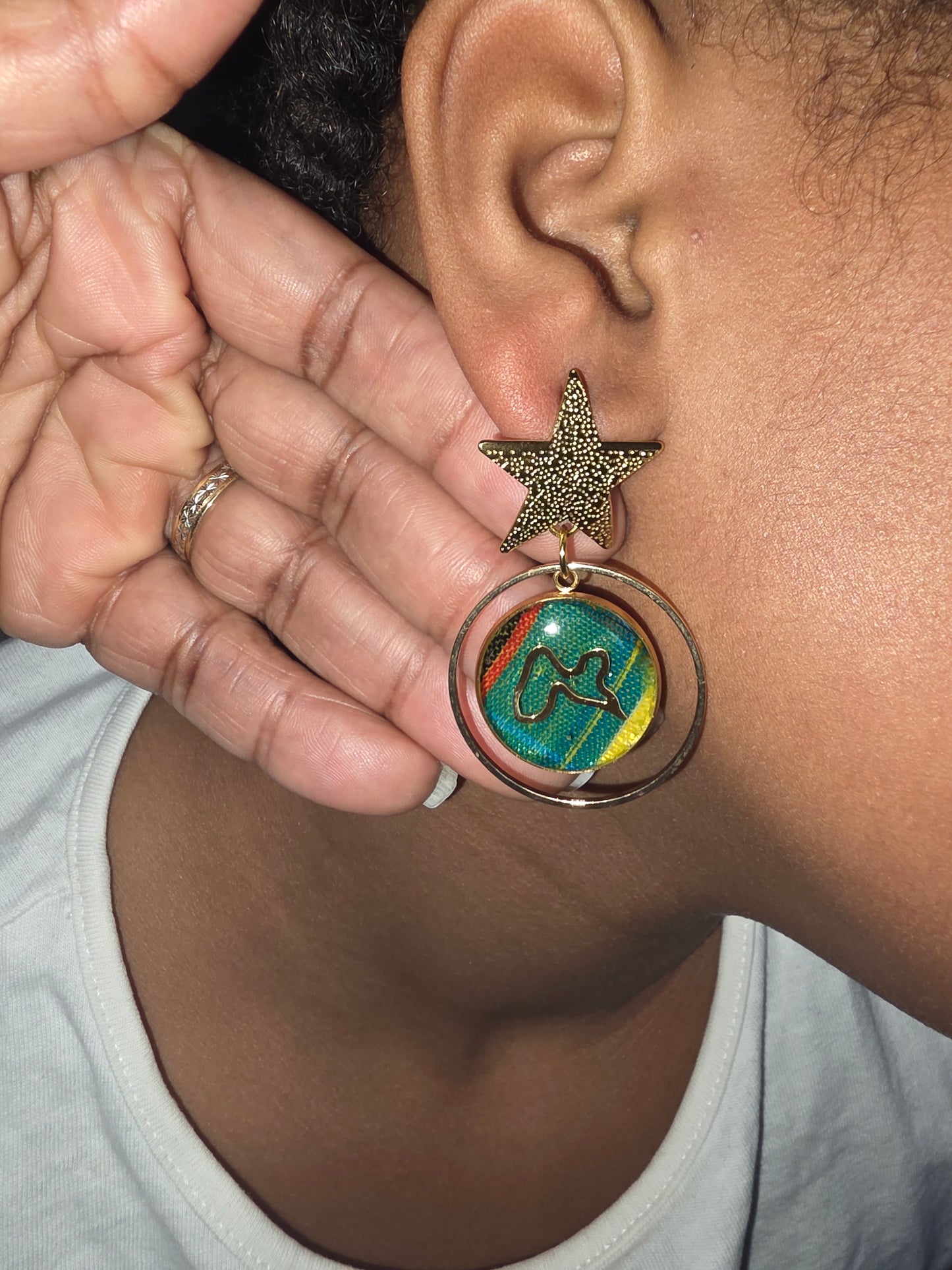 🌺 Boucles d’Oreilles madras «MADRÉLYA» Antilles/Guyane